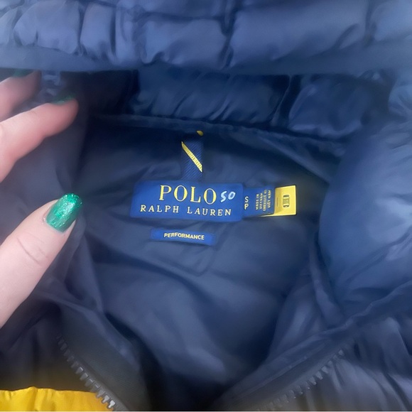 Polo Ralph Lauren Color-Block Packable Performance Water Repel Puffer Jacket - Picture 6 of 9